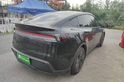 Tesla Model Y 2025, 26500 км, за 34534 USD - фото 6