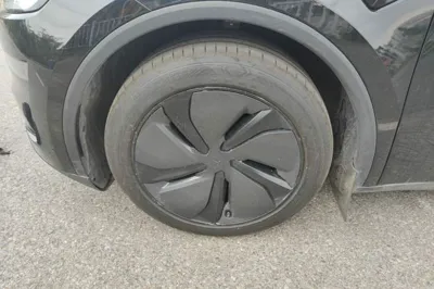 Tesla Model Y 2025, 26500 км, за 34534 USD - фото 10