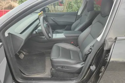 Tesla Model Y 2025, 26500 км, за 34534 USD - фото 22