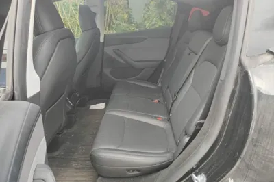Tesla Model Y 2025, 26500 км, за 34534 USD - фото 25