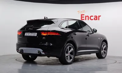Jaguar F-Pace 2017, 137021 км, за 12045.61 USD