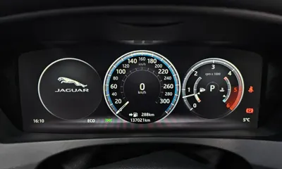 Jaguar F-Pace 2017, 137021 км, за 12045.61 USD - фото 8