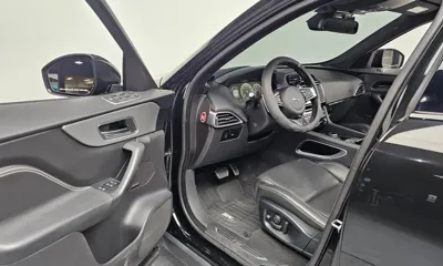 Jaguar F-Pace 2017, 137021 км, за 12045.61 USD - фото 11