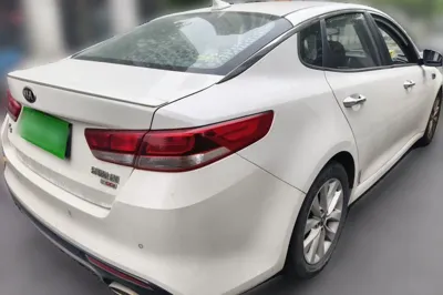 Kia K5 2016, 117800 км, за 7211 USD