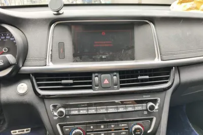Kia K5 2016, 117800 км, за 7211 USD - фото 10