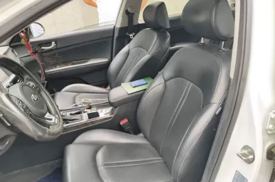 Kia K5 2016, 117800 км, за 7211 USD - фото 12