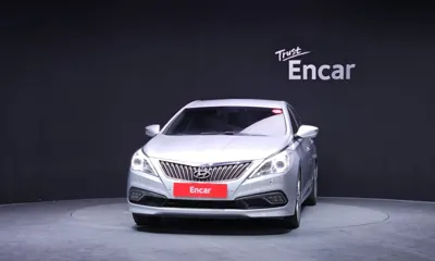 Hyundai Grandeur 2016, 199606 км, за 3957.71 USD