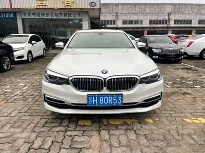 BMW 5 Series 2019, 129000 км, за 18535.69 USD