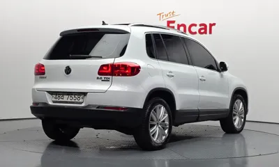 Volkswagen Tiguan 2015, 138192 км, за 4493.06 USD