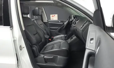 Volkswagen Tiguan 2015, 138192 км, за 4488.68 USD - фото 11