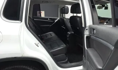 Volkswagen Tiguan 2015, 138192 км, за 4488.68 USD - фото 12