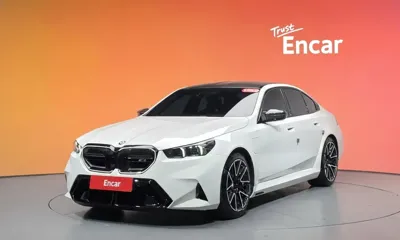 BMW M5 · 2025 год