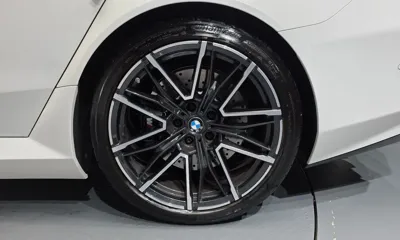 BMW M5 2025, 8695 км, за 113761.9 USD - фото 21
