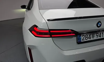 BMW M5 2025, 8695 км, за 113761.9 USD - фото 23
