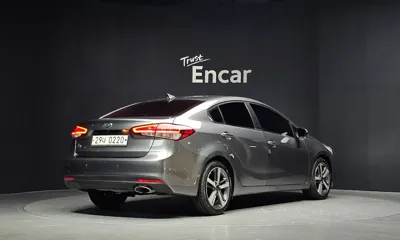 Kia K3 2017, 107904 км, за 5925.63 USD