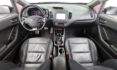 Kia K3 2017, 107904 км, за 5925.63 USD - фото 7