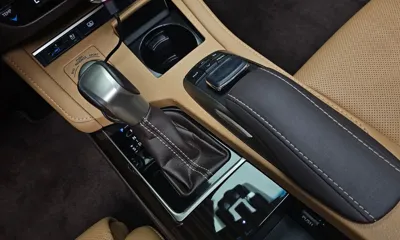 Lexus ES 2017, 68152 км, за 17001.44 USD - фото 9