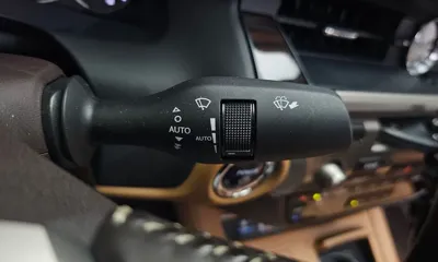 Lexus ES 2017, 68152 км, за 17001.44 USD - фото 29