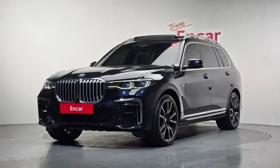 BMW X7 · 2022 год