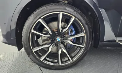 BMW X7 2022, 150974 км, за 44619.28 USD