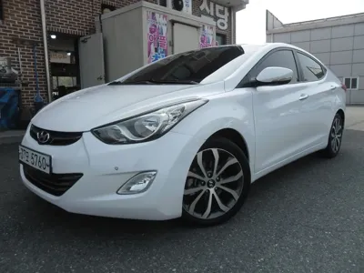 Hyundai Avante · 2014 год