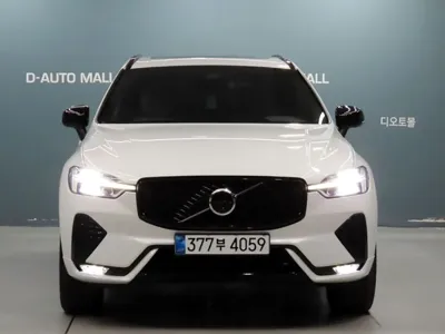 Volvo XC60 2026, 1721 км, за 41683.08 USD