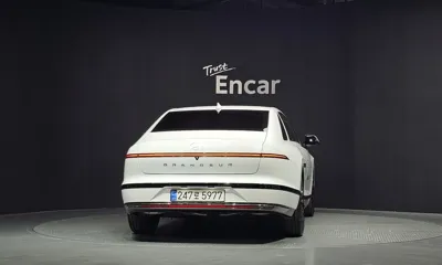 Hyundai Grandeur 2023, 8410 км, за 24879.49 USD