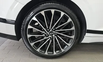 Hyundai Grandeur 2023, 8410 км, за 24879.49 USD