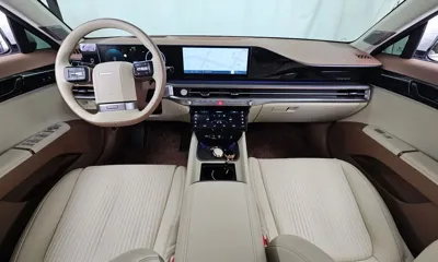 Hyundai Grandeur 2023, 8410 км, за 24879.49 USD - фото 7