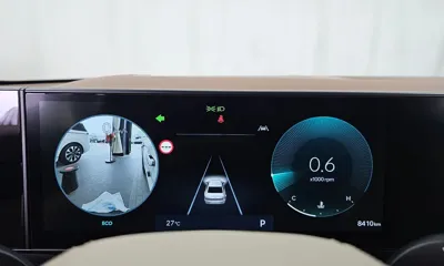 Hyundai Grandeur 2023, 8410 км, за 24879.49 USD - фото 8