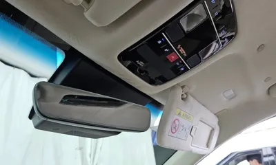 Hyundai Grandeur 2023, 8410 км, за 24879.49 USD - фото 33