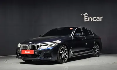 BMW 5-Series · 2022 год
