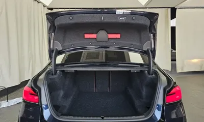 BMW 5-Series 2022, 44070 км, за 27023.5 USD - фото 20