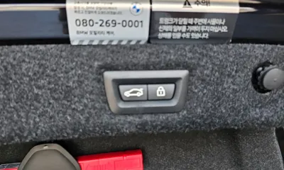 BMW 5-Series 2022, 44070 км, за 27023.5 USD - фото 30
