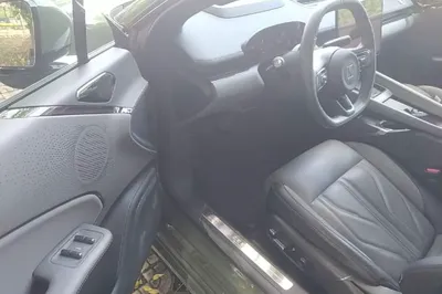 Zeekr 007GT 2025, 18000 км, за 27753 USD