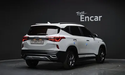 Kia Seltos 2023, 118092 км, за 11750.03 USD