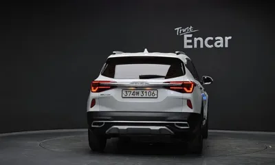 Kia Seltos 2023, 118092 км, за 11750.03 USD