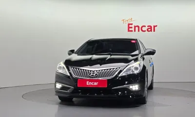 Hyundai Grandeur 2015, 151140 км, за 5730.28 USD