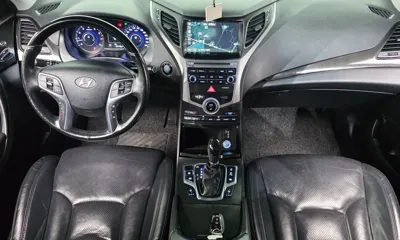 Hyundai Grandeur 2015, 151140 км, за 5730.28 USD - фото 7