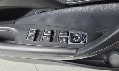 Hyundai Grandeur 2015, 151140 км, за 5730.28 USD - фото 11
