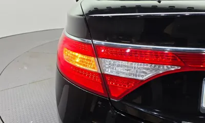 Hyundai Grandeur 2015, 151140 км, за 5730.28 USD - фото 23