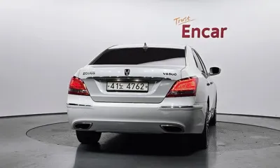 Hyundai Equus 2012, 364690 км, за 3216.49 USD