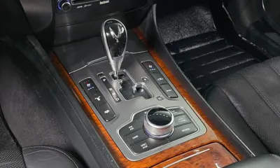 Hyundai Equus 2012, 364690 км, за 3216.49 USD - фото 9
