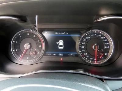 Genesis G70 2020, 32297 км, за 17907.14 USD - фото 9