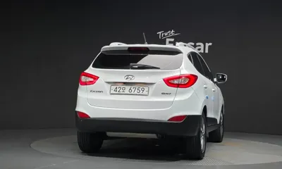 Hyundai Tucson 2015, 104181 км, за 5579.62 USD