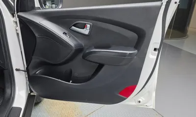 Hyundai Tucson 2015, 104181 км, за 5579.62 USD - фото 25