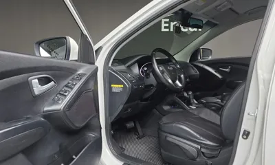 Hyundai Tucson 2015, 104181 км, за 5579.62 USD - фото 26