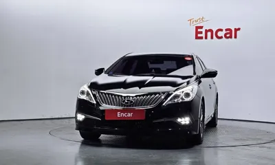 Hyundai Grandeur 2017, 111688 км, за 5451.92 USD