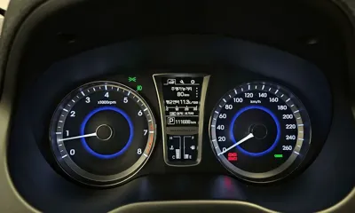 Hyundai Grandeur 2017, 111688 км, за 5451.92 USD - фото 8