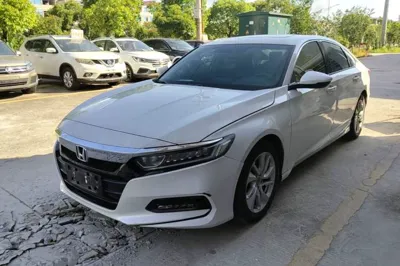 Honda Accord · 2018 год